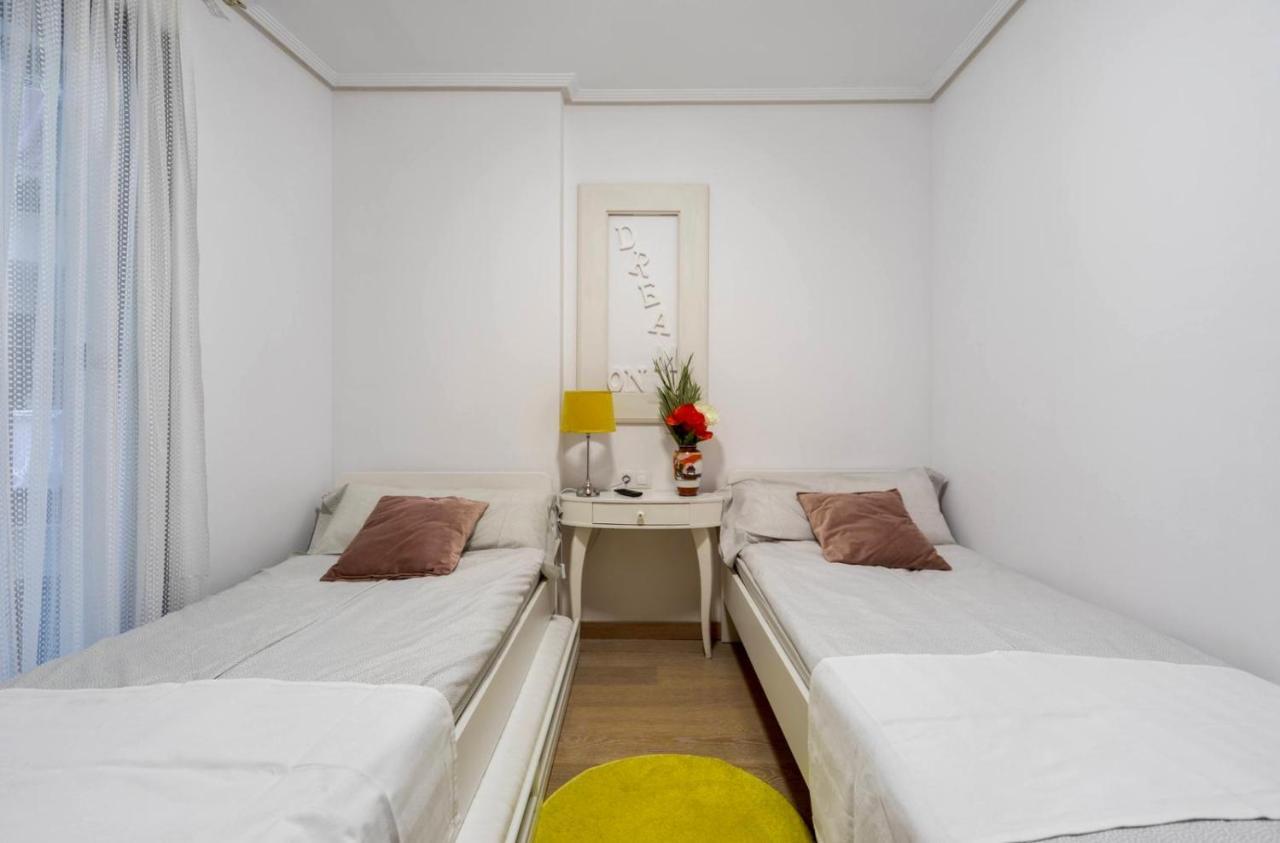 Marin Beach Apartments Patacona فالنسيا المظهر الخارجي الصورة
